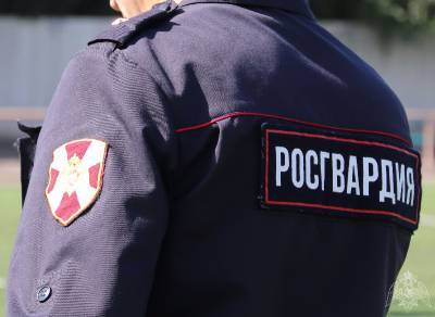 В Смоленской области росгвардейцы помогли спасти людей при пожаре