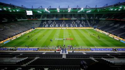 Матчи Бундеслиги продолжат проходить без зрителей минимум до 31 октября