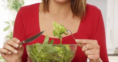 Названа опасность вегетарианской диеты для женщин