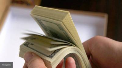Россияне забрали с валютных вкладов в июле более 508 млн долларов
