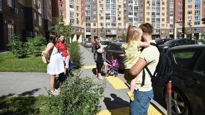 В Госдуме предложили снизить ипотечную ставку для усыновивших детей семей