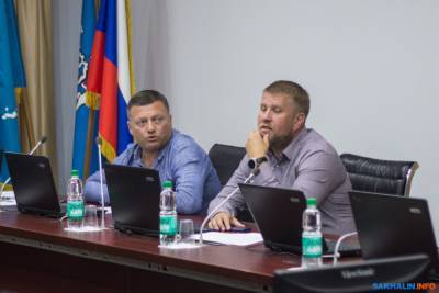 Депутаты Южно-Сахалинска не хотят выделять "Нашему городу" 20,5 миллиона на столбики