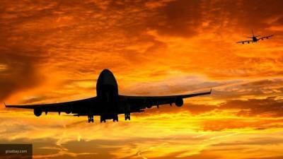 Самолет рейса Самара – Сургут возвращается в аэропорт из-за неисправности