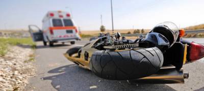 Двое подростков на мотоцикле насмерть разбились в ДТП в Карелии