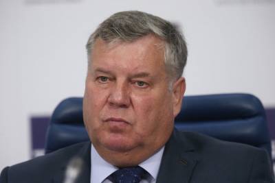 Латвийский депутат призвал вести переговоры на "ненавистном русском языке"