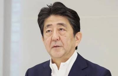 Премьер Японии Синдзо Абэ уходит в отставку