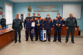 Спасатели "Вытегры" привезли из Санкт-Петербурга медали