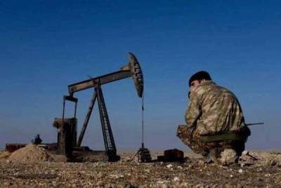 СМИ: США перебросили саудовских военных на сирийское нефтеместорождение