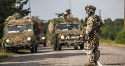 НАТО не хочет делать РФ сюрпризы: посол Латвии считает "безобидным" контингент в Балтии