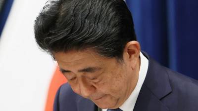 Премьер-министр Японии подал в отставку по состоянию здоровья