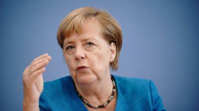 Меркель надеется, что российских силовиков не задействуют в Белоруссии