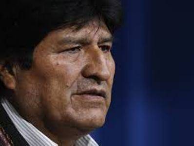 Бывшего президента Боливии могут обвинить в растлении несовершеннолетних
