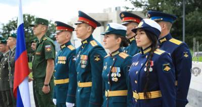 Российские военнослужащие победили в конкурсе "Профессионал" в Армении