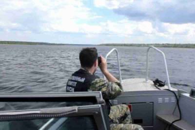 В Ярославской области затонула баржа, два человека пропали без вести