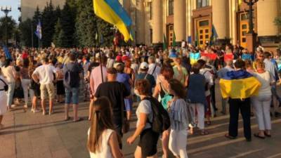 Бунт в Харькове: разъяренные жители готовятся перекрывать дороги, детали