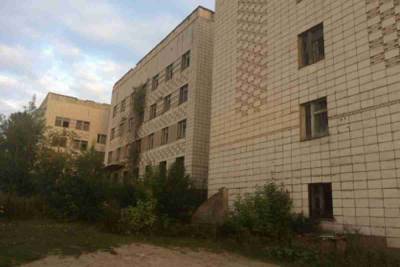 В Судиславле подросток едва не погиб, провалившись в шахту лифта в недостроенном доме