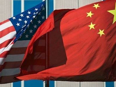 США и Китай обменялись обвинениями на фоне роста военной напряженности