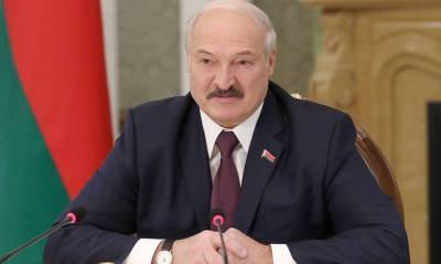 Президент Белоруссии заявил, что прививку от коронавируса российской вакциной сделали «многие олигархи»