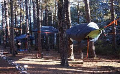 Парящие палатки — новое кипрское развлечение