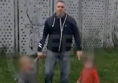 В Москве мужчина подрался с пятилетним мальчиком из-за игрушки