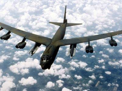 Американские бомбардировщики B-52 Stratofortress пролетели над всеми 30 странами НАТО