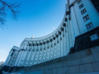 Кабмин Украины ожидает второй транш МВФ до конца года – СМИ
