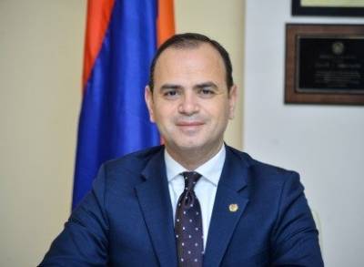Синанян: Мы не привозим ливанских армян, они сами приезжают