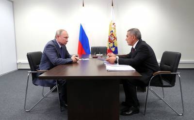 Путин поручил главе Татарстана проверить очистные сооружения