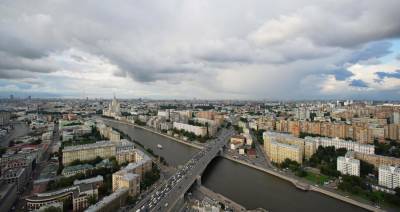 Синоптики рассказали, какая погода ждет москвичей в выходные