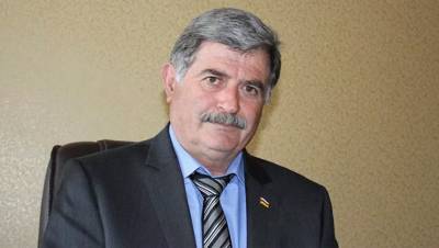 Президент Южной Осетии принял отставку премьер-министра