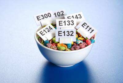 Химик-технолог развеял мифы об опасности пищевых добавок Е