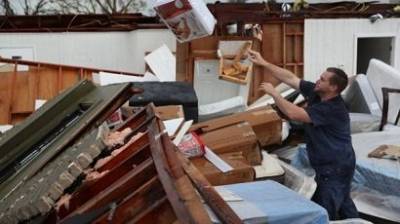 Число жертв урагана «Лора» в США увеличилось и достигло 14 человек