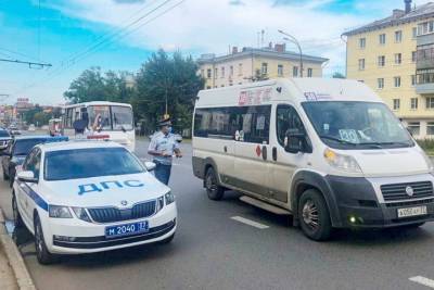 За четыре месяца в Иванове выявлено около тысячи нарушений санитарного регламента в общественном транспорте и такси