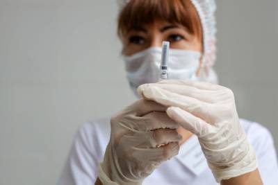 Беременных и детей в Волгоградской области начнут прививать от гриппа