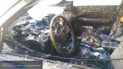 Неизвестные подожгли машину депутата от "Слуги народа"