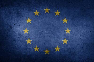 Евросоюз не должен ничего обещать Украине и Зеленскому, критерии вступления в ЕС прописаны в документах — Павленко