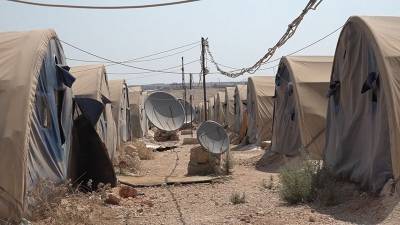 Российские военные проверили условия жизни в лагере беженцев в Сирии