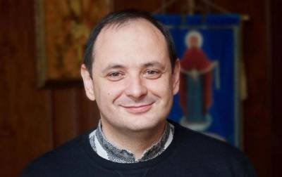 Мэр Ивано-Франковска призвал выходить на протесты из-за усиления карантина