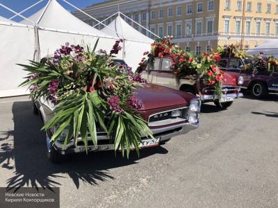 Парад цветов пройдет по Невскому проспекту в Петербурге 29 августа