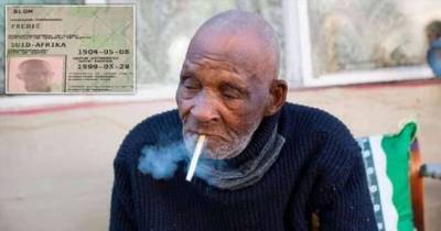 Умер самый старый мужчина в мире (3 фото)