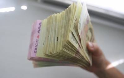 Зарплаты топ-чиновникам от 47 тысяч, суд вынес скандальный вердикт: "Из бюджета..."
