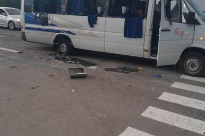 Суд отправил в тюрьму одного из нападавших на автобус "Патриотов - За Жизнь" под Харьковом