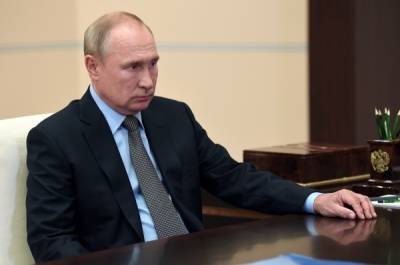 Путин назвал позицию Запада по выборам в Белоруссии заранее подготовленной