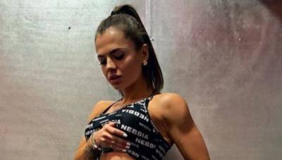"Шикардос!: фитнес-модель Юлия Мишура показала самые неприличные выпуклости крупным планом