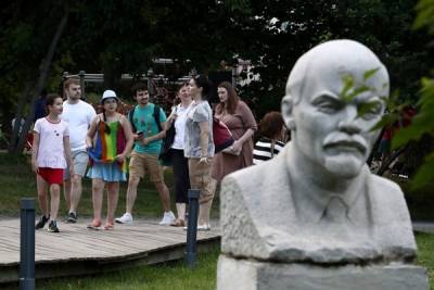 В РПЦ предрекли забвение Ленина через два поколения