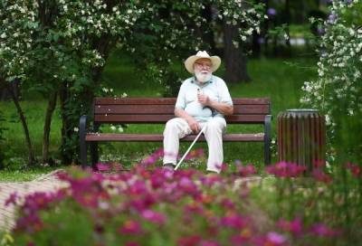 Часть российских пенсионеров получат выплаты в День пожилого человека