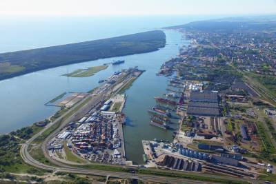 Литва обеспокоена возможным отказом Минска от Клайпедского порта