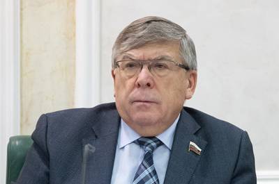 Рязанский оценили предложение запретить караоке до конца года