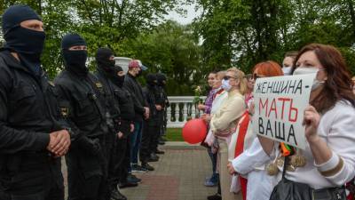 Марш в Минске сопровождается точечными задержаниями