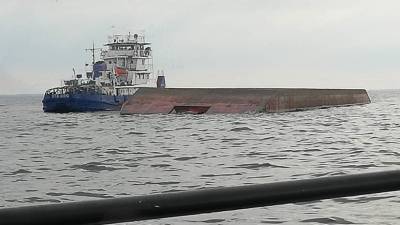 Найдено тело второго члена экипажа затонувшей в Рыбинске баржи